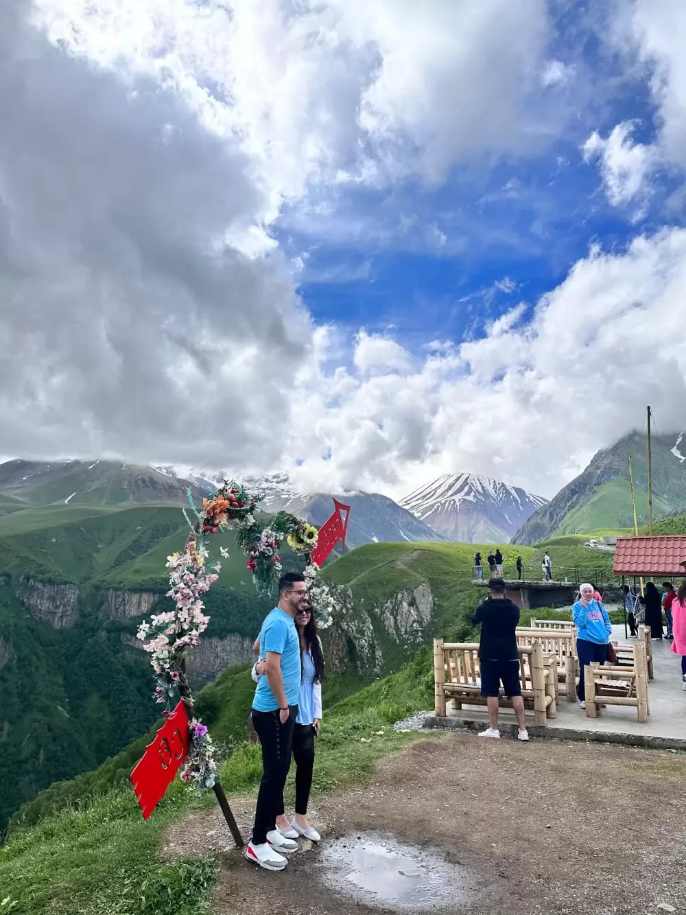 Ananuri, Gudauri & Kazbegi – Caucasus Mountains