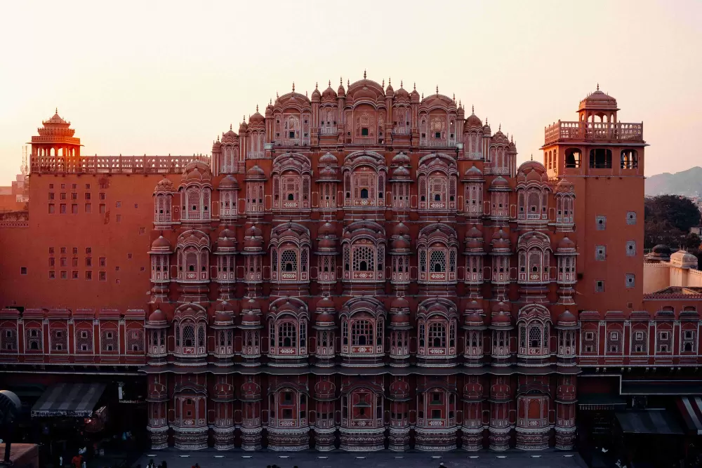 Jaipur – Forts, Palaces & Planned Grandeur