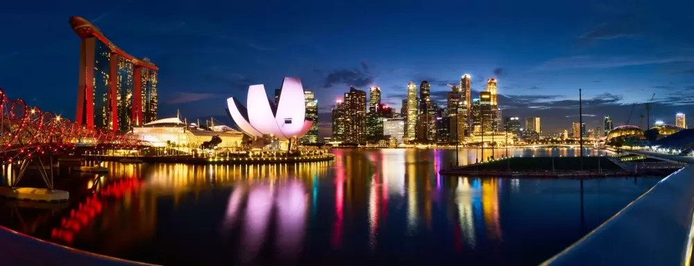 SINGAPORE FAMILY SIGNATURE